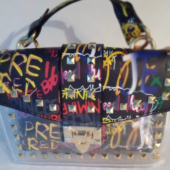 Woman's Purse - Picture 7 of 9